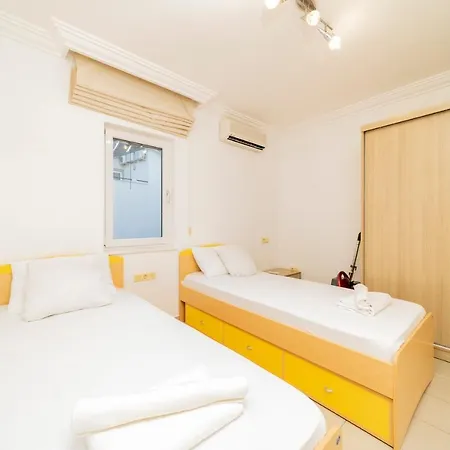 Central Villa With Garden And Pool In Kemer Villa Antalya