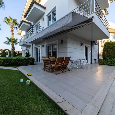 Central Villa With Garden And Pool In Kemer * Antalya